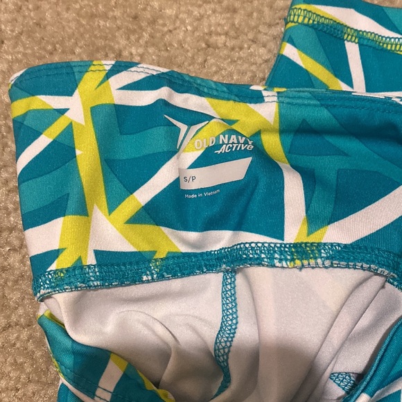 Old Navy workout pants - Picture 2 of 2